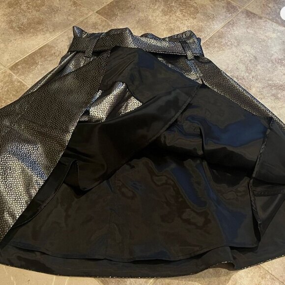 Express Silver and Black High Rise Skirt With Sash Tie Size 2 NWT - Picture 4 of 6